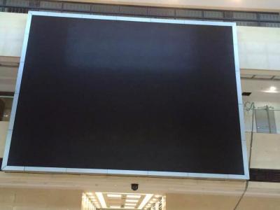 新都大酒店P4室內全彩顯示屏安裝