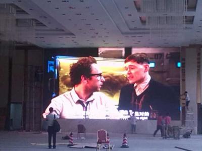 眉山某酒店P4室內全彩顯示屏安裝